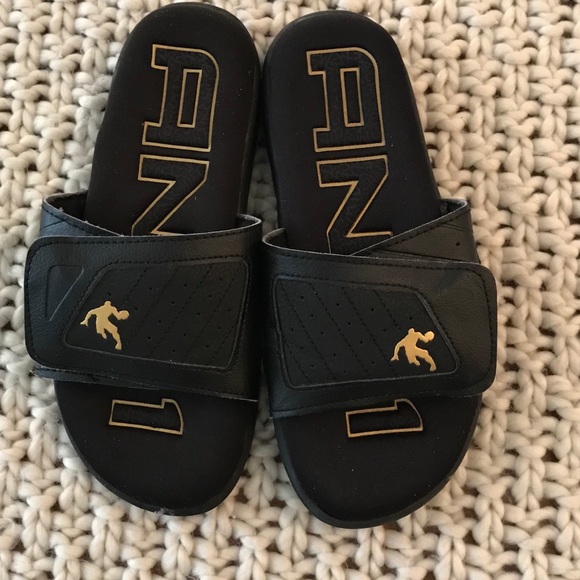and1 slippers